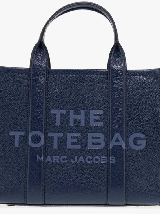 Marc Jacobs Handbags - Marc Jacobs Women's The Leather Tote Bag + Purse Organizer